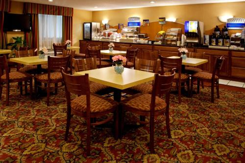 holiday inn express mt vernon by ihg