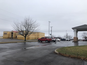 holiday inn express mt vernon by ihg