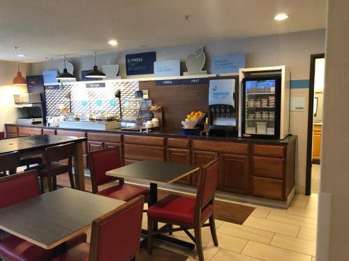 holiday inn express mt vernon by ihg