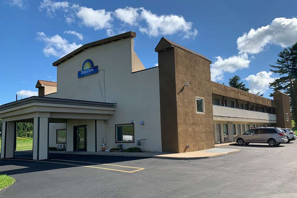 Days Inn By Wyndham Bellville Mansfield