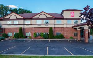 red roof inn and suites lake orion auburn hills