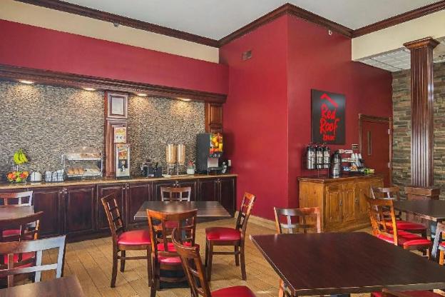 red roof inn and suites lake orion auburn hills