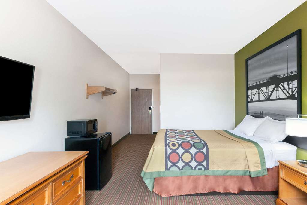 super 8 by wyndham big rapids