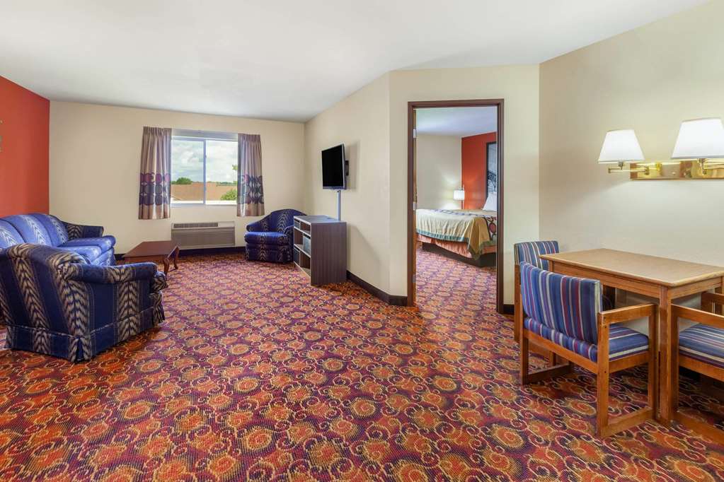 super 8 by wyndham big rapids