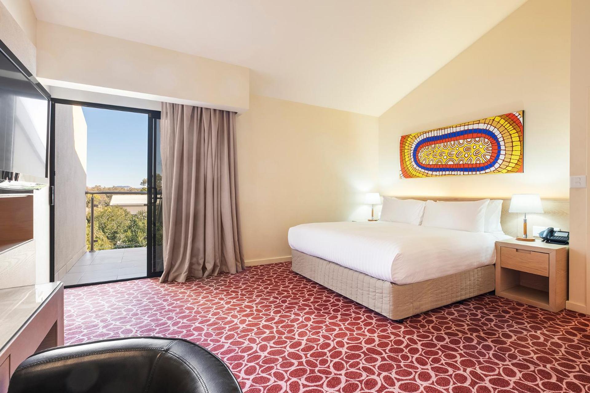 crowne plaza alice springs lasseters by ihg