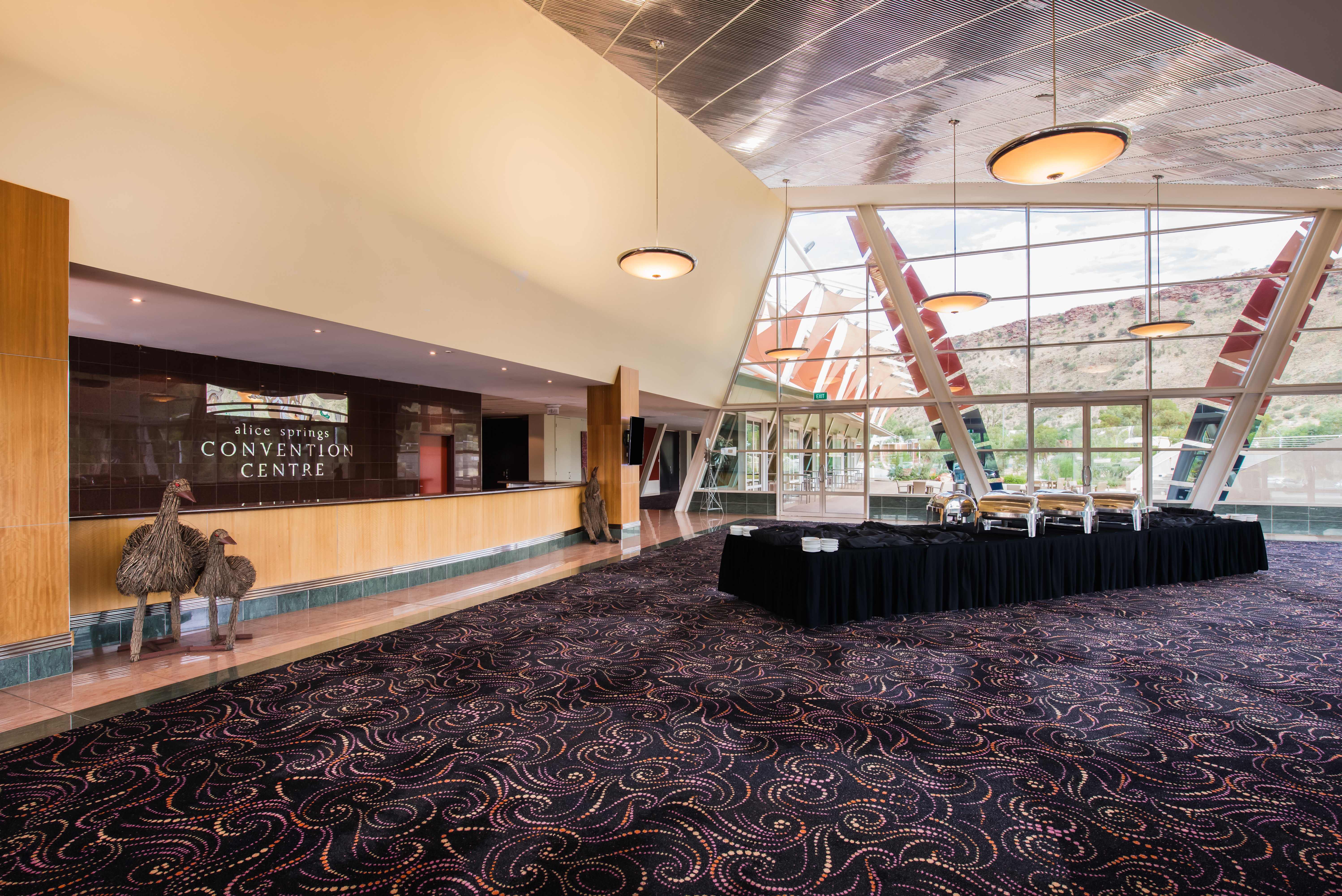 crowne plaza alice springs lasseters by ihg