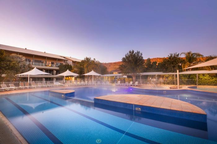 crowne plaza alice springs lasseters by ihg