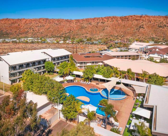 crowne plaza alice springs lasseters by ihg