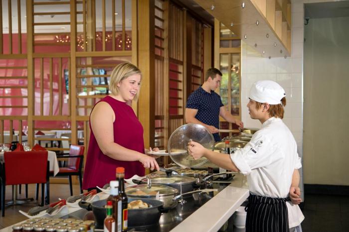 crowne plaza alice springs lasseters by ihg