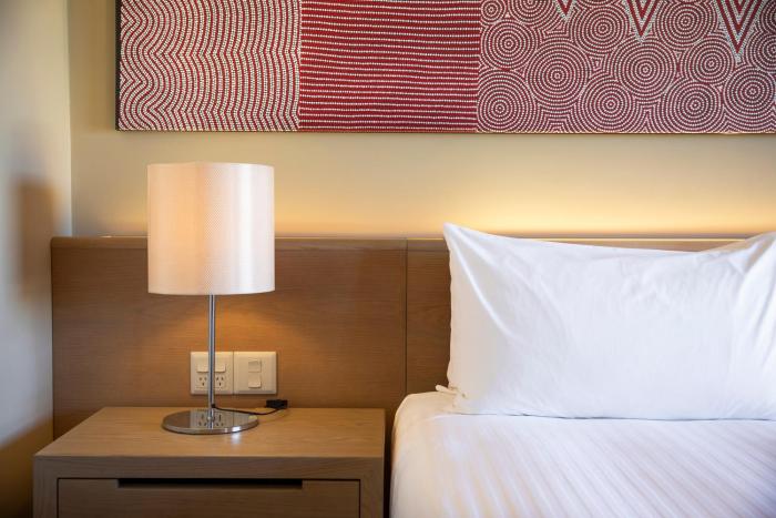 crowne plaza alice springs lasseters by ihg