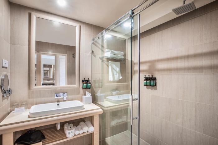 crowne plaza alice springs lasseters by ihg