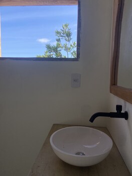 alto astral hostel