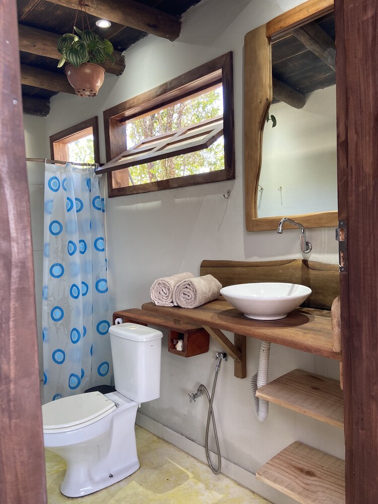 alto astral hostel