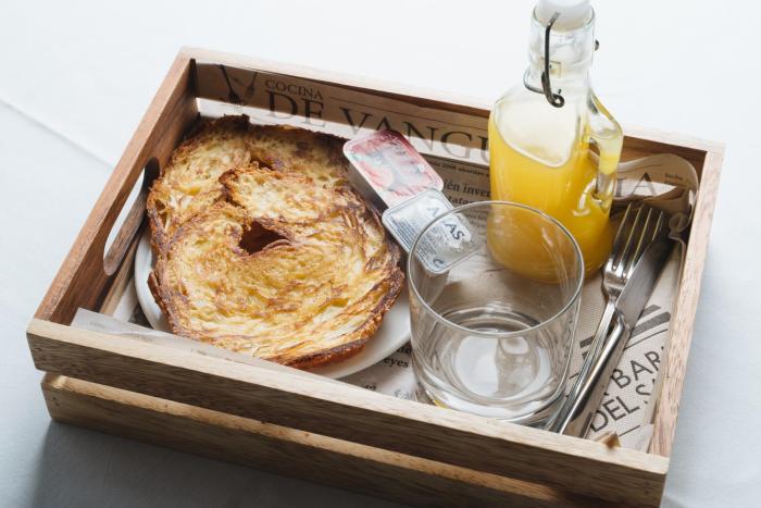 hotel sancho ramirez