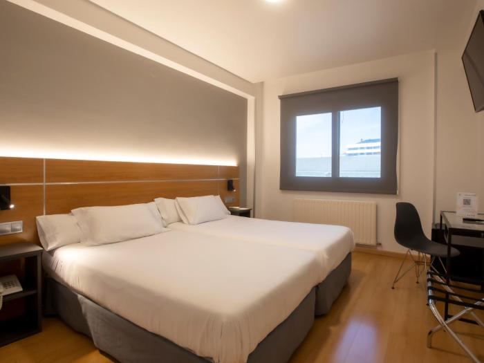 hotel sancho ramirez