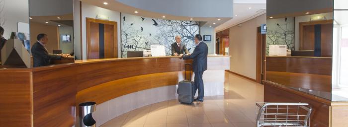 hotel sancho ramirez