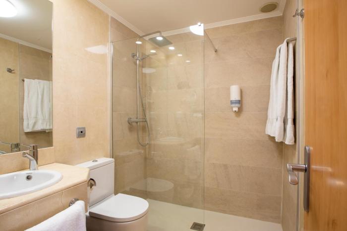 hotel sancho ramirez