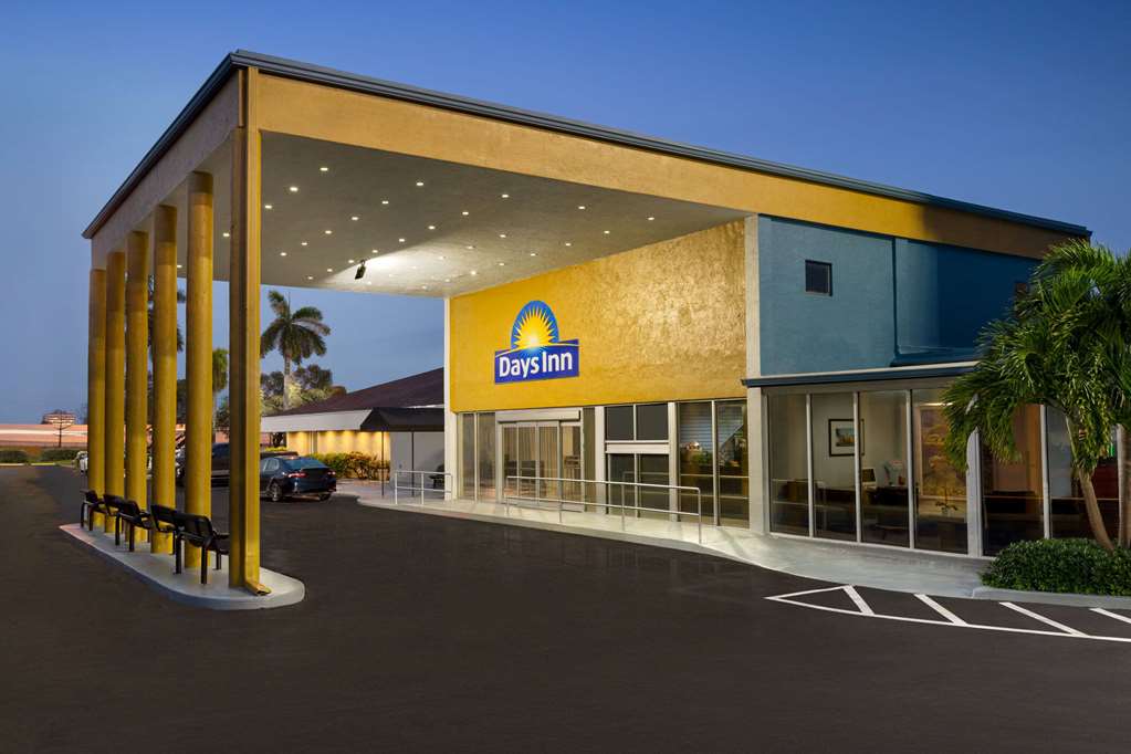 envision hotel miami international airport