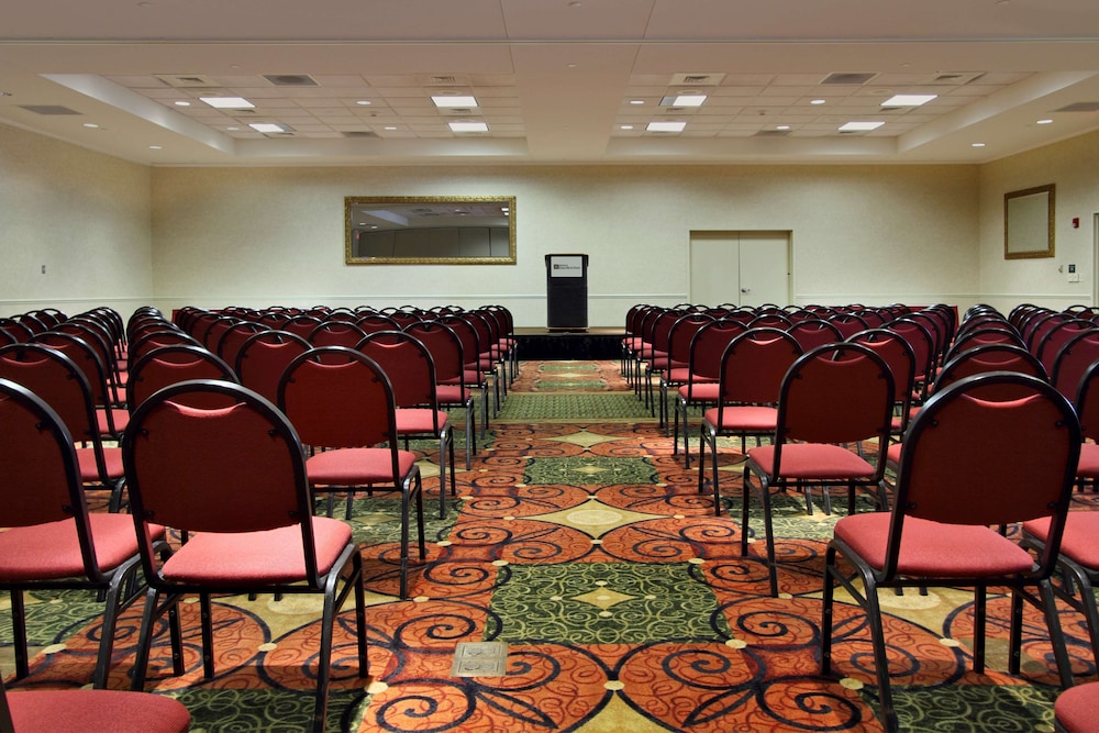 hilton garden inn st charles