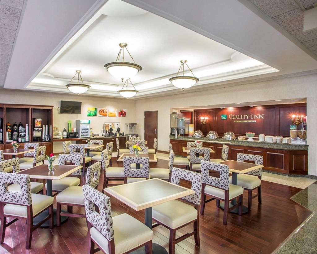 quality inn schaumburg chicago near the mall