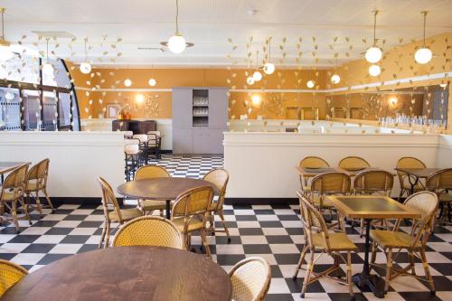 ibis paris tour eiffel cambronne 15eme