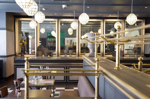 ibis paris tour eiffel cambronne 15eme