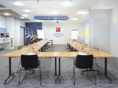 ibis paris tour eiffel cambronne 15eme