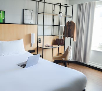 ibis paris tour eiffel cambronne 15eme