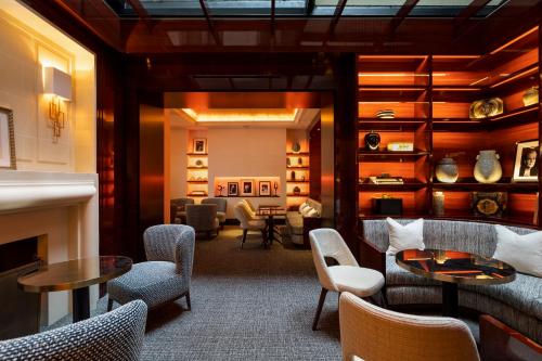 hotel montaigne