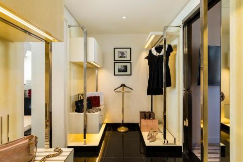 hotel montaigne