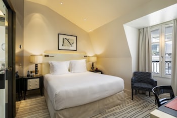 hotel montaigne