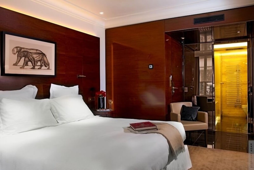 hotel montaigne