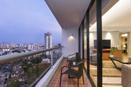 chatrium residence sathorn
