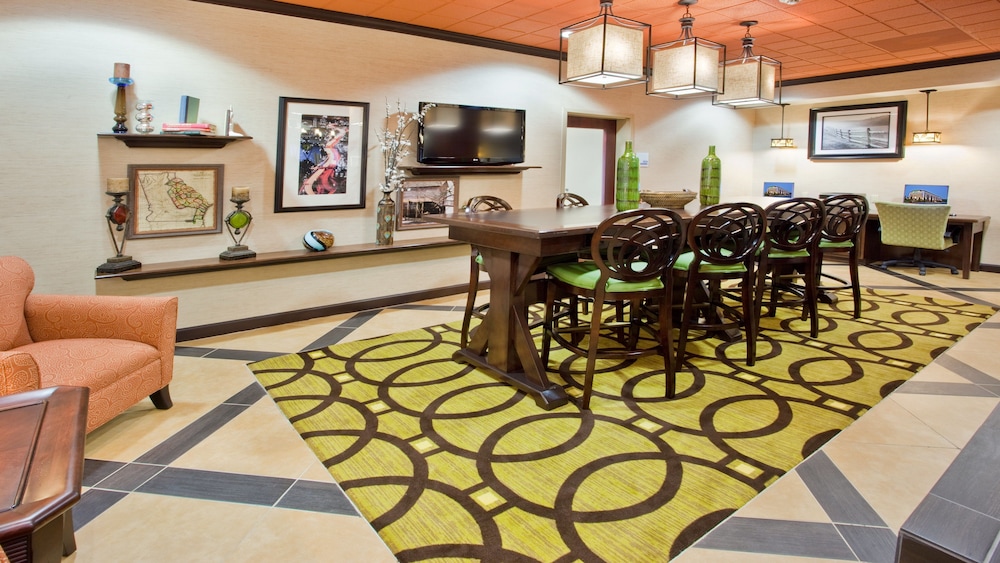 holiday inn express peachtree corners norcross by ihg