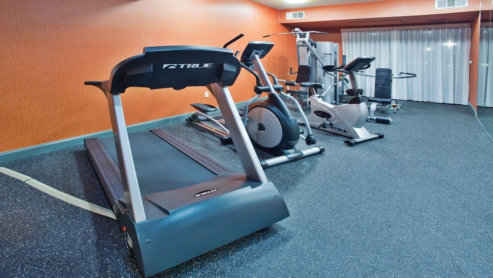 holiday inn express peachtree corners norcross by ihg