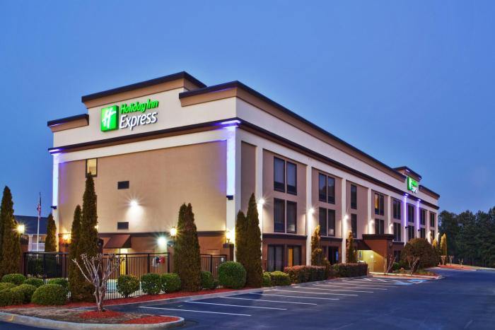 holiday inn express peachtree corners norcross by ihg