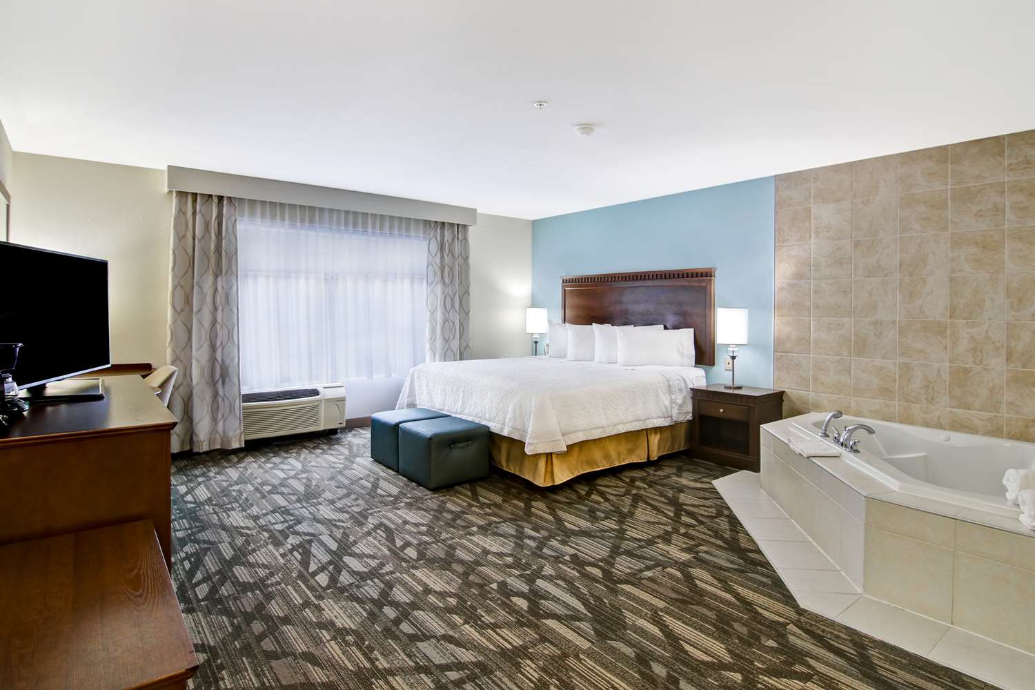 hampton inn and suites saint john