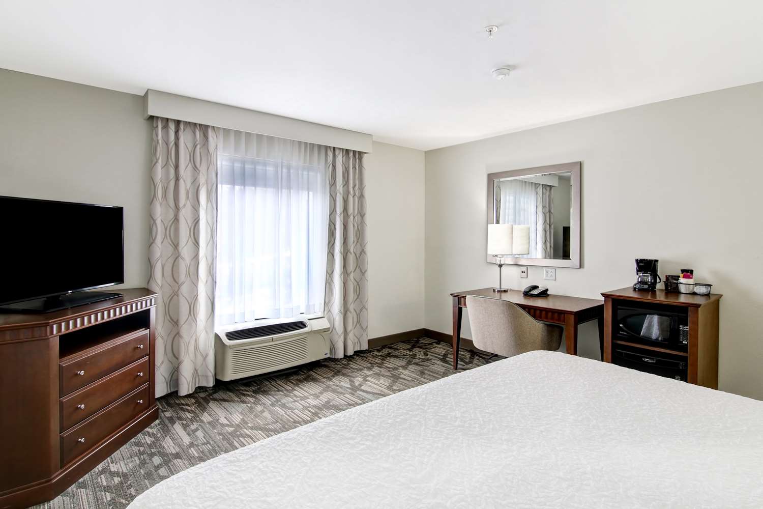 hampton inn and suites saint john