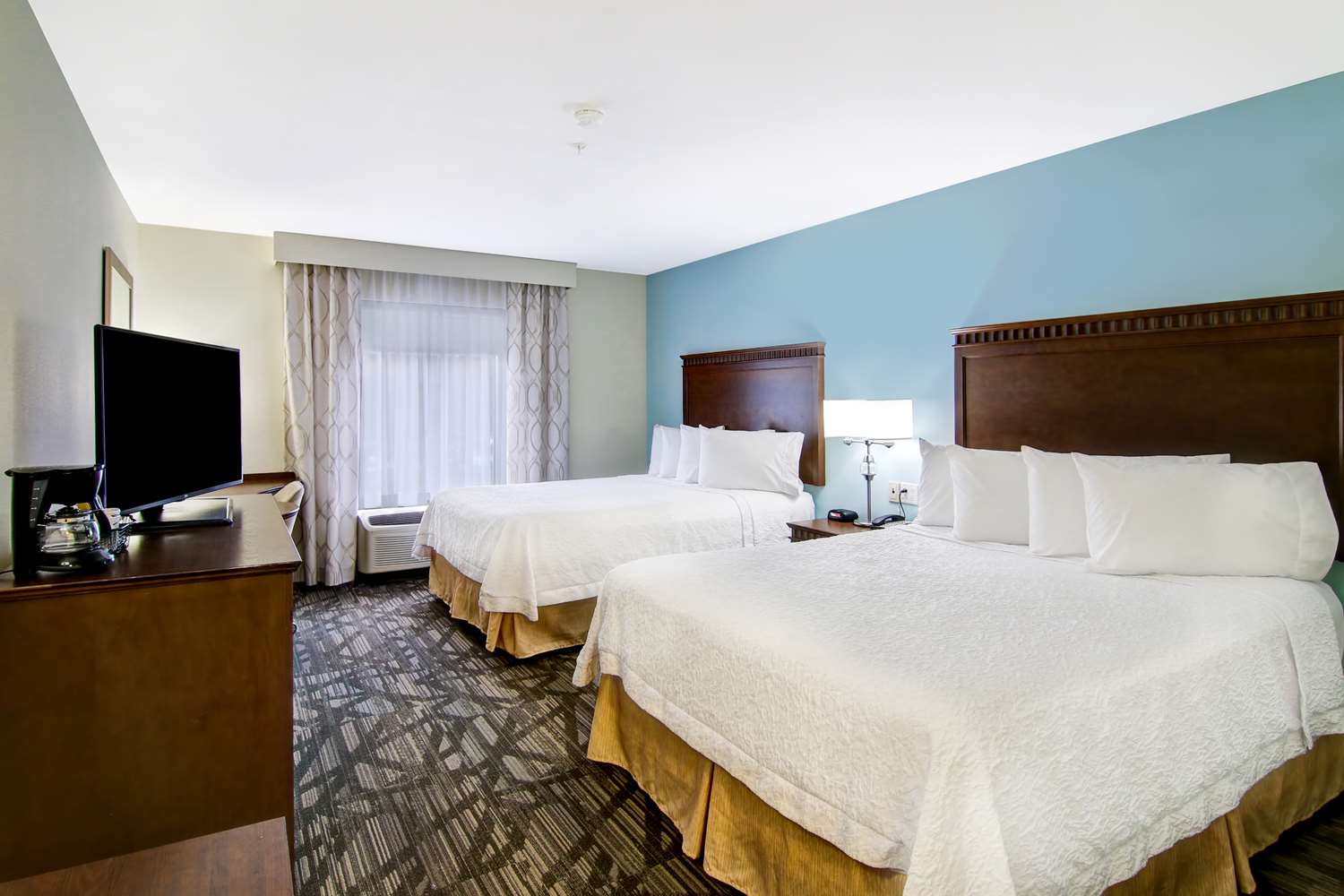 hampton inn and suites saint john