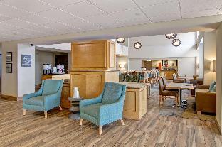hampton inn and suites saint john