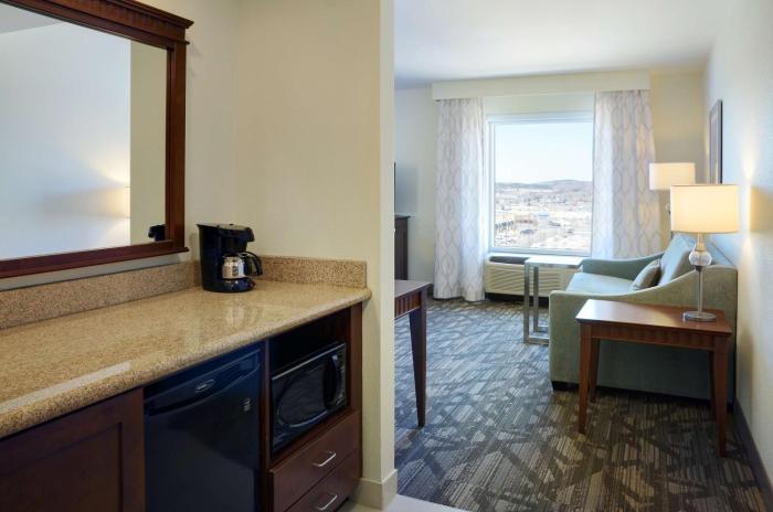 hampton inn and suites saint john