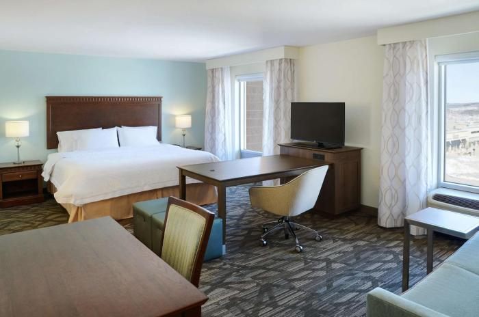 hampton inn and suites saint john