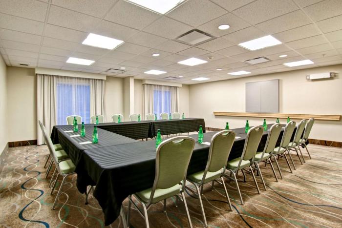hampton inn and suites saint john