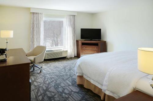 hampton inn and suites saint john