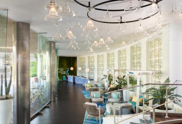 riviera resort palm springs