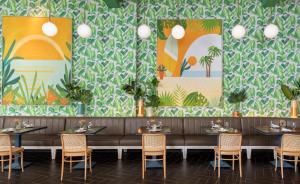 riviera resort palm springs