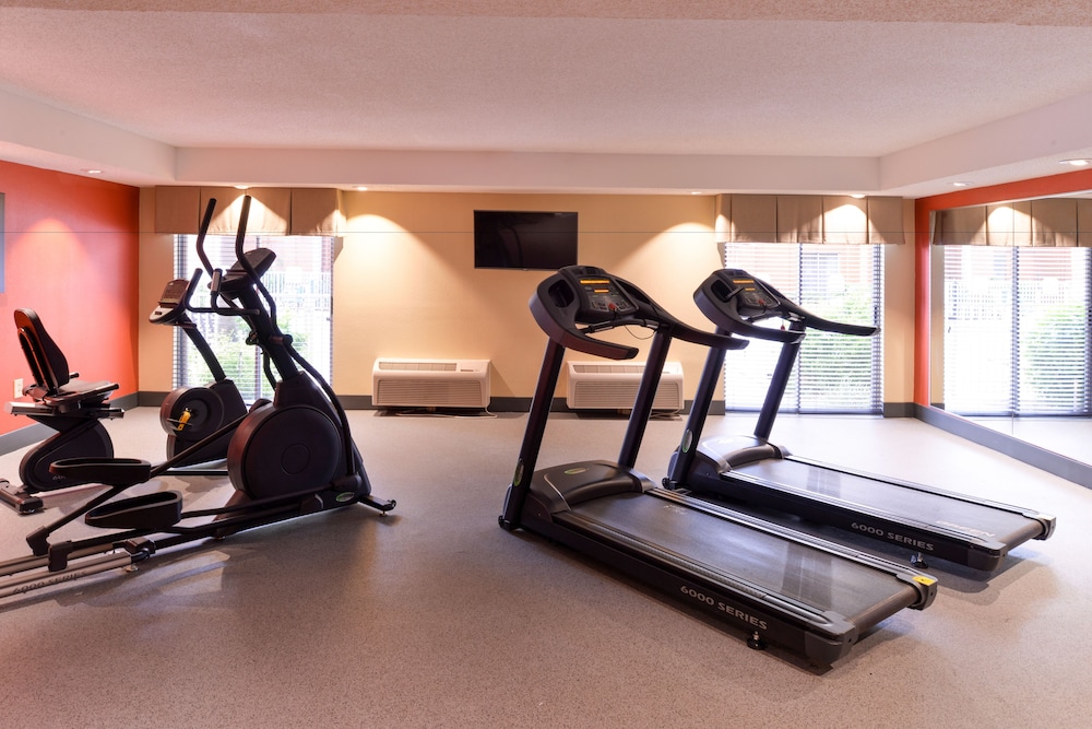 holiday inn express clearwater east icot center by ihg