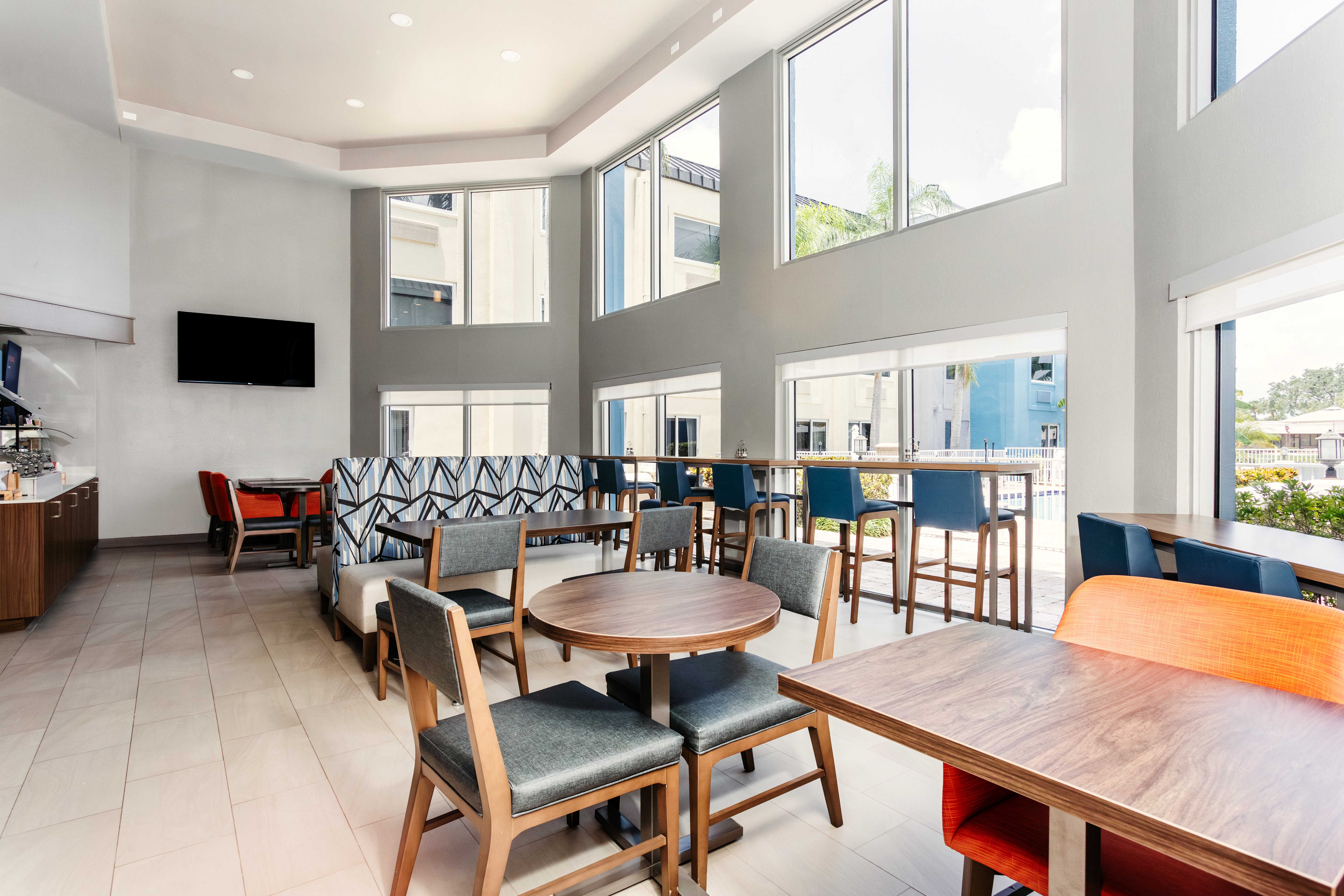 holiday inn express clearwater east icot center by ihg