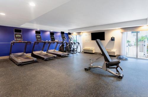 holiday inn express clearwater east icot center by ihg