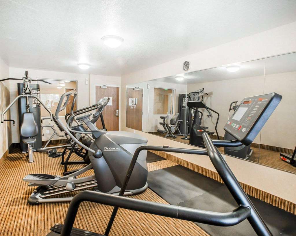 quality inn and suites denver international airport